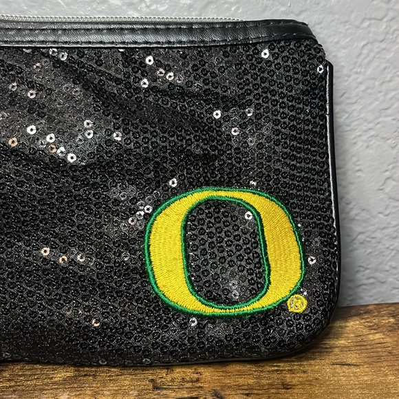 Oregon Ducks Black Sequin Wristlet clutch  purse - Picture 2 of 16